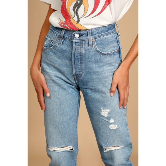 Levi's® Premium 501® ORIGINAL FIT WOMEN'S JEANS - Picture 10 of 13